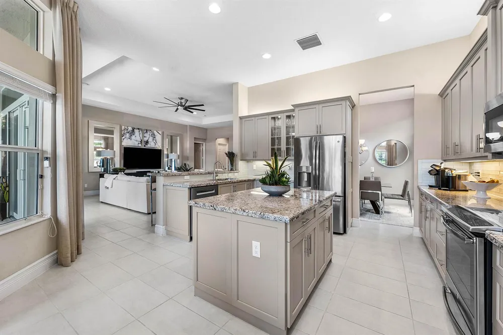 8167 Majestic Mountain Drive Boynton Beach, FL 33473