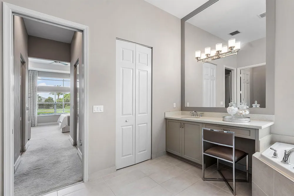 8167 Majestic Mountain Drive Boynton Beach, FL 33473