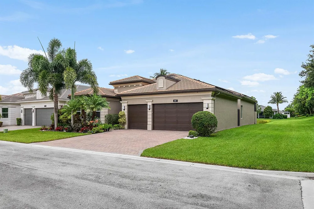8167 Majestic Mountain Drive Boynton Beach, FL 33473