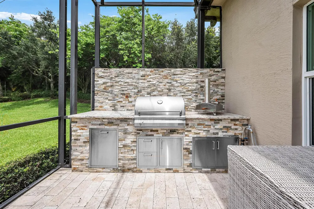 8167 Majestic Mountain Drive Boynton Beach, FL 33473