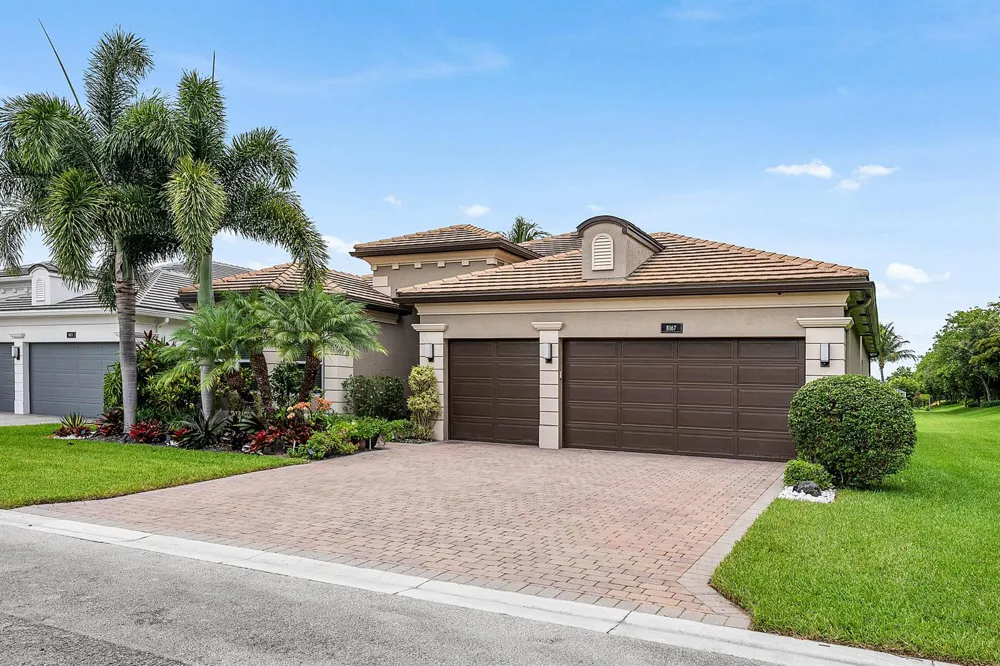 8167 Majestic Mountain Drive Boynton Beach, FL 33473
