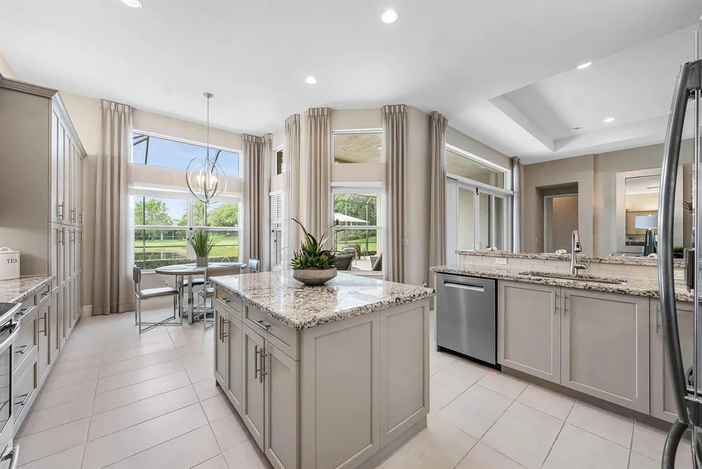 8167 Majestic Mountain Drive Boynton Beach, FL 33473