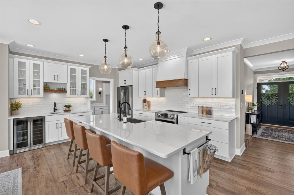 7895 Oak Grove Road Howell City, MI 48855