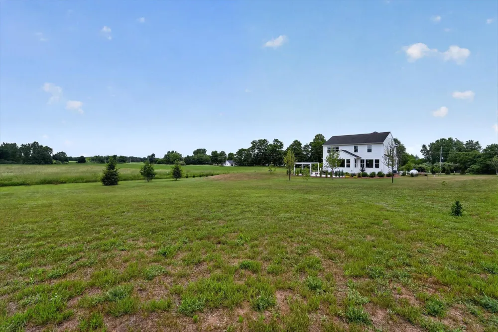 7895 Oak Grove Road Howell City, MI 48855