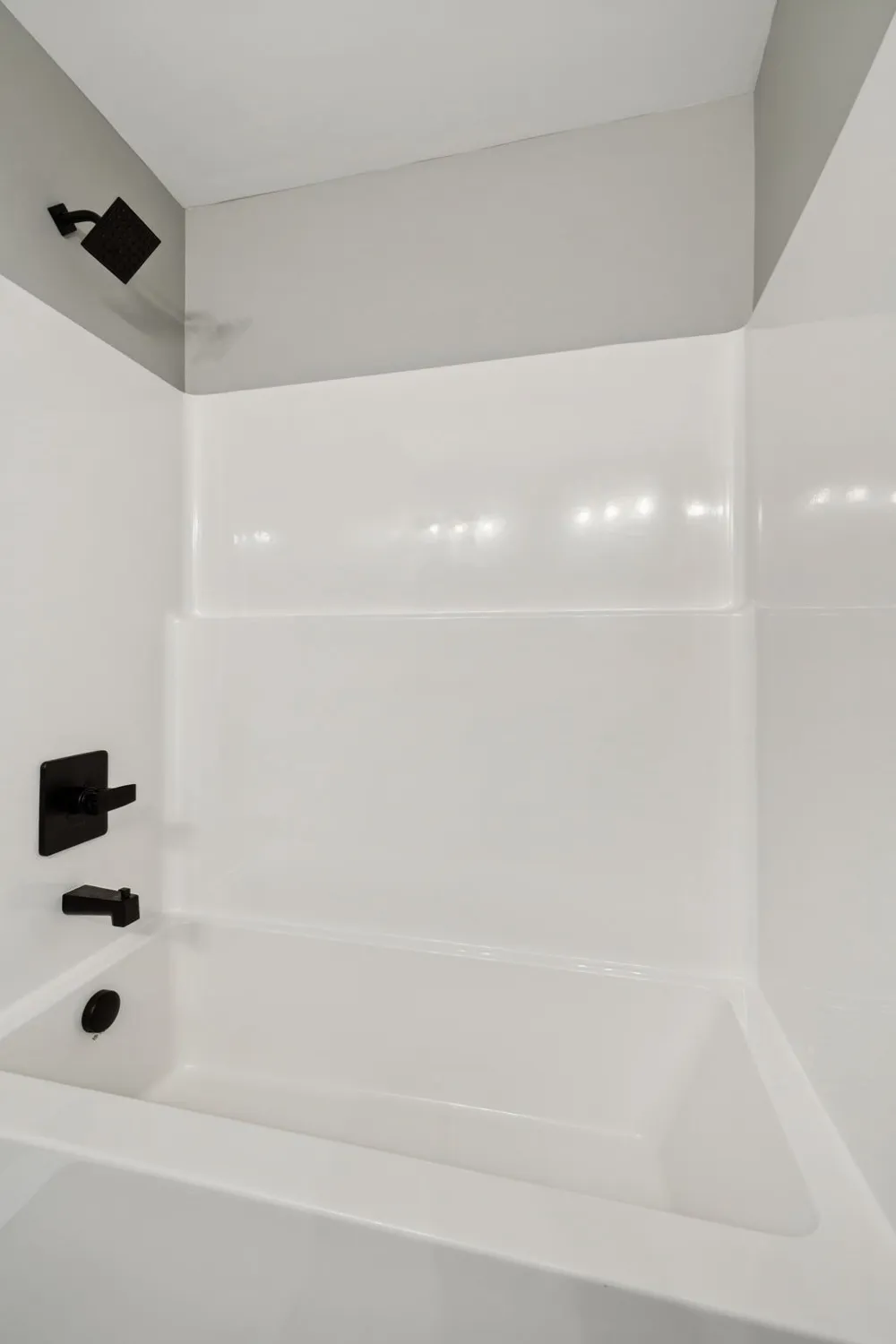 111 Alice Preston Loop Gordonsville, TN 38563