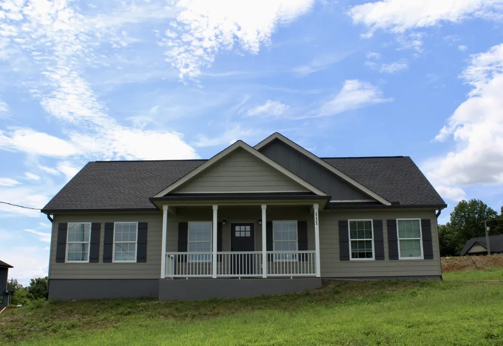 111 Alice Preston Loop Gordonsville, TN 38563