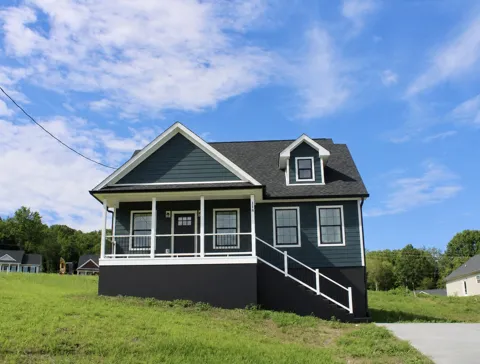 118 Crows Hill Drive
