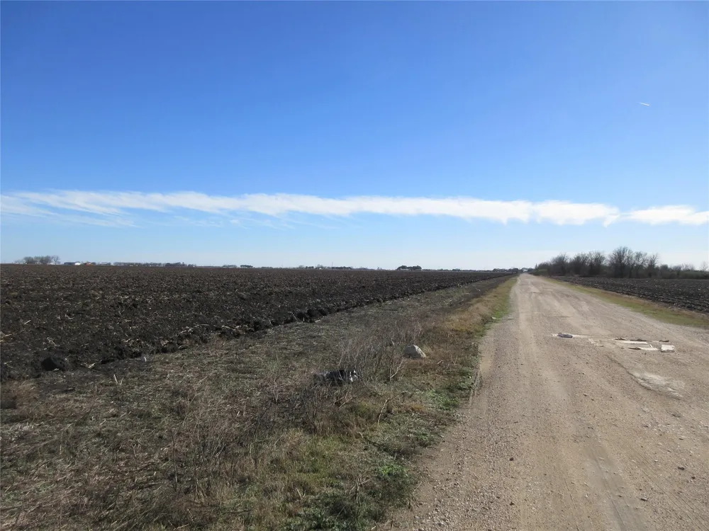 Bj Dusek Road Wallis, TX 77485