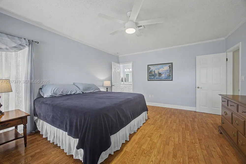 7880 SW 180th Ter Palmetto Bay, FL 33157