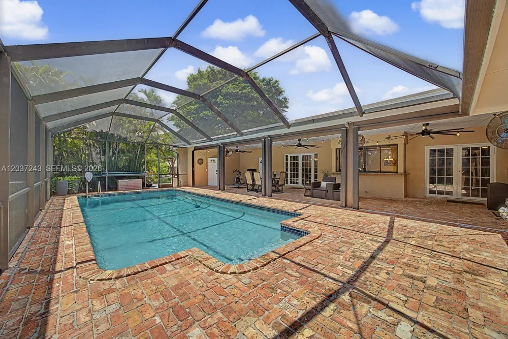 7880 SW 180th Ter Palmetto Bay, FL 33157