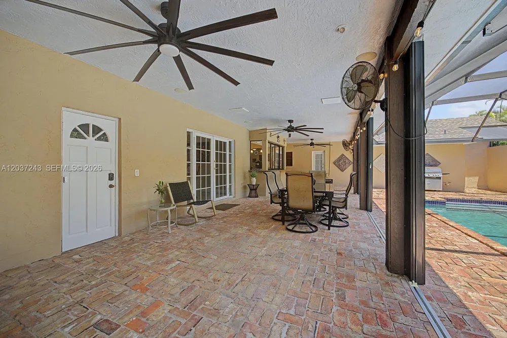 7880 SW 180th Ter Palmetto Bay, FL 33157