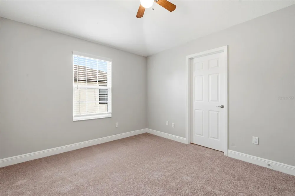 30040 SOUTHWELL LANE Wesley Chapel, FL 33543