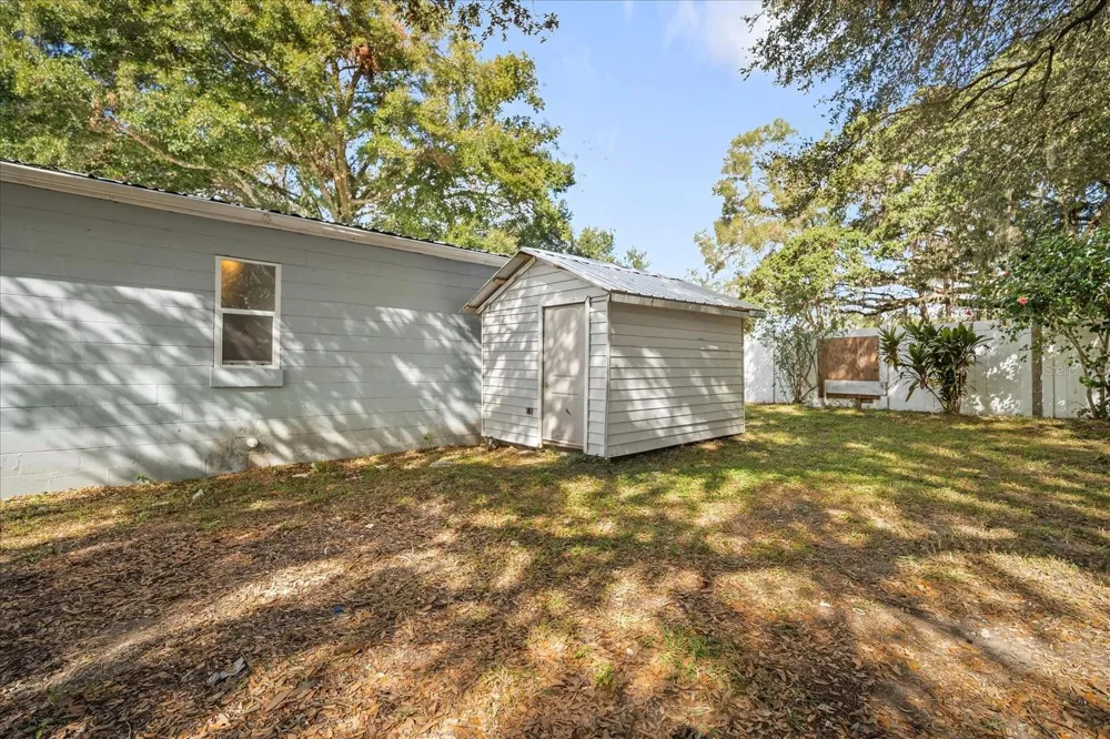 15229 MYRTLE STREET Dade City, FL 33523
