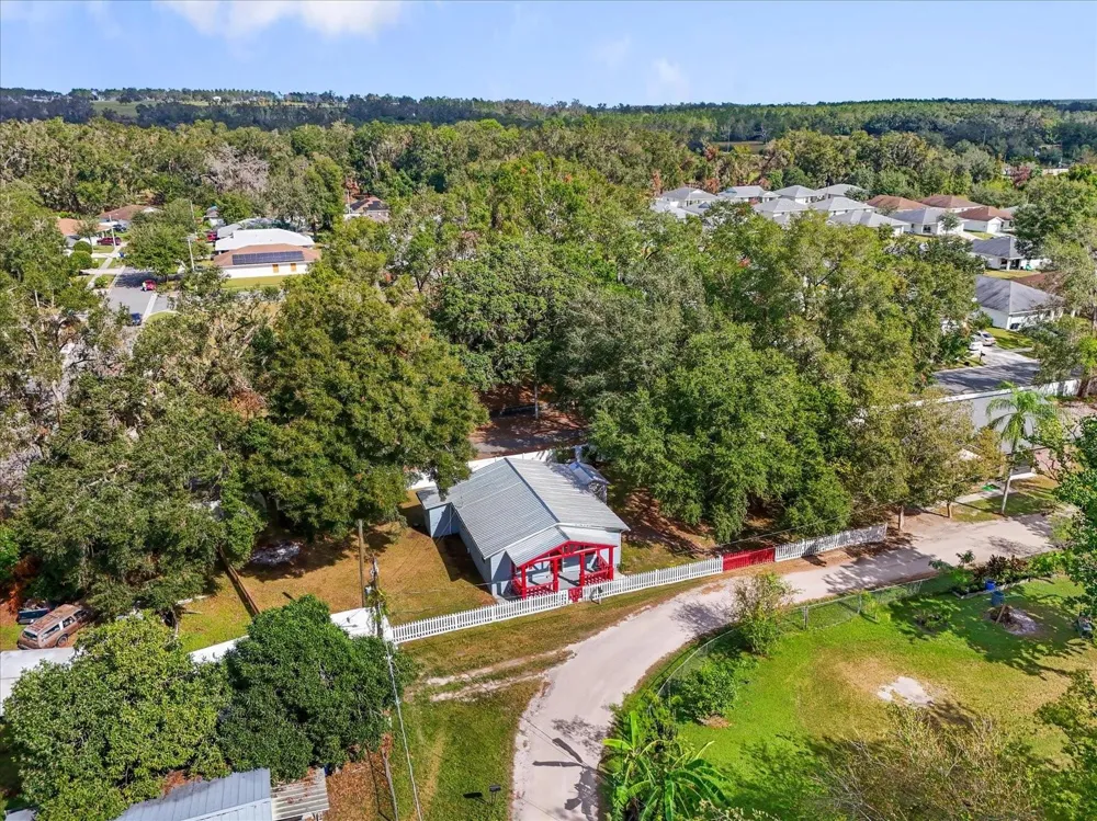 15229 MYRTLE STREET Dade City, FL 33523