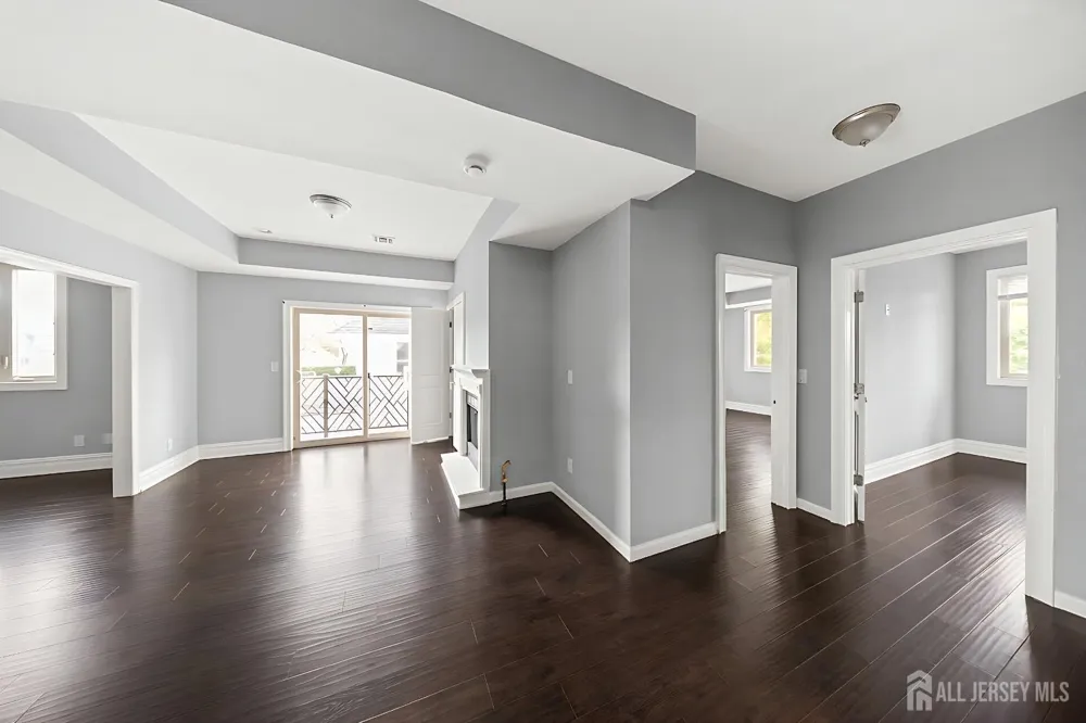 69-71 Summit Road Elizabeth, NJ 07208