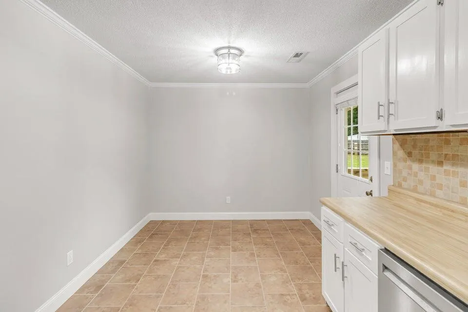 6035 Porter Drive Harrison, TN 37341