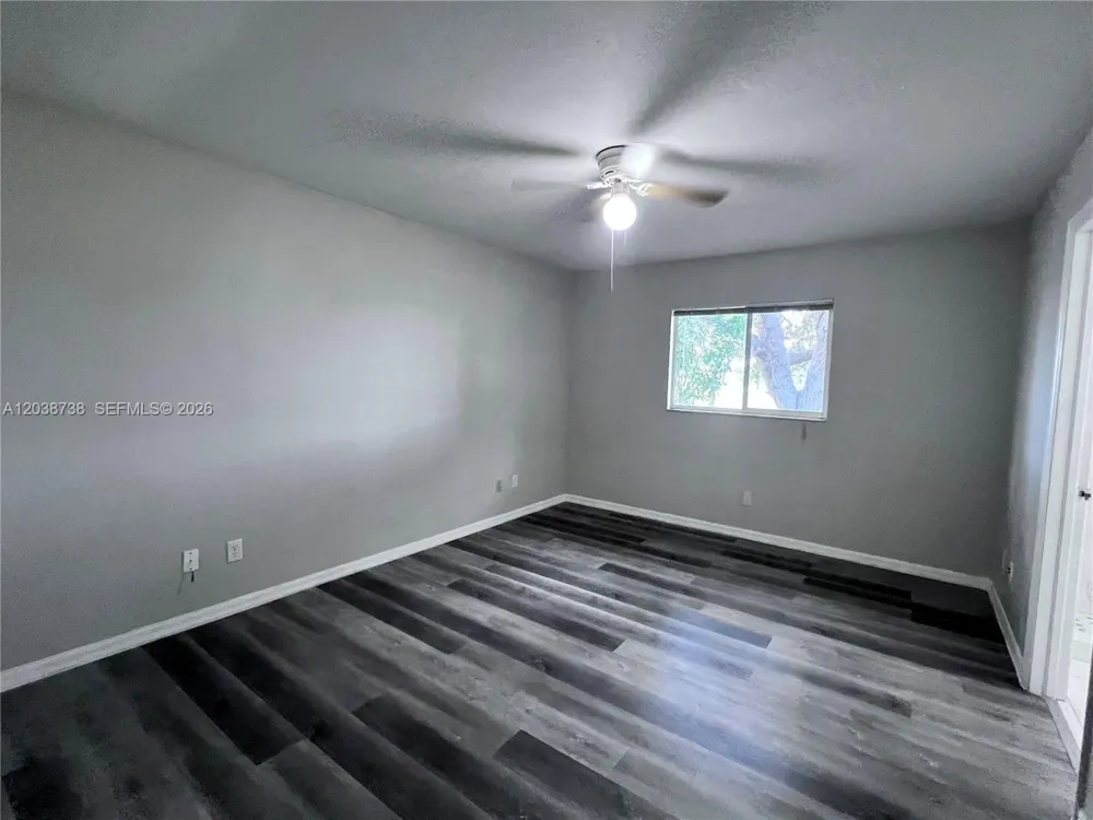 1808 SW SANTA BARBARA PL Cape Coral, FL 33991