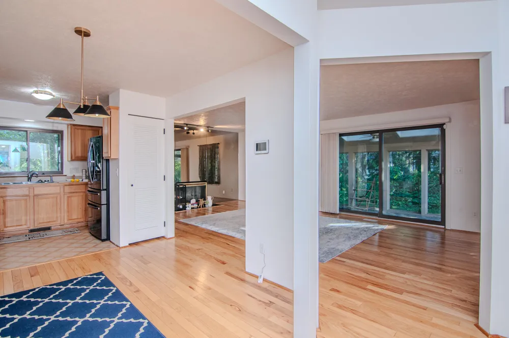 1325 Chartwell Carriage Way S East Lansing City, MI 48823