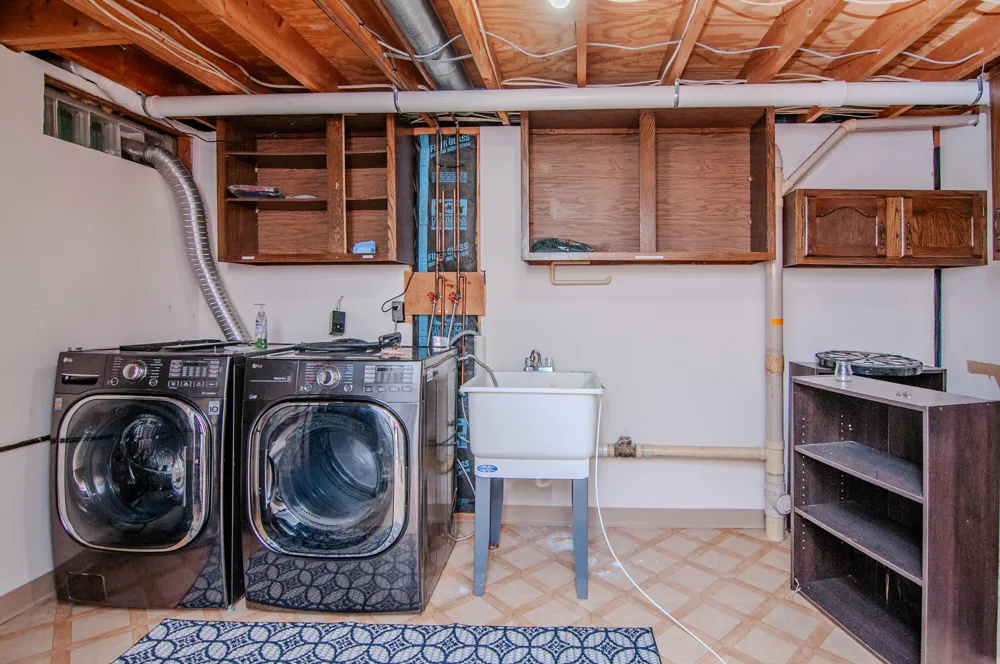 1325 Chartwell Carriage Way S East Lansing City, MI 48823