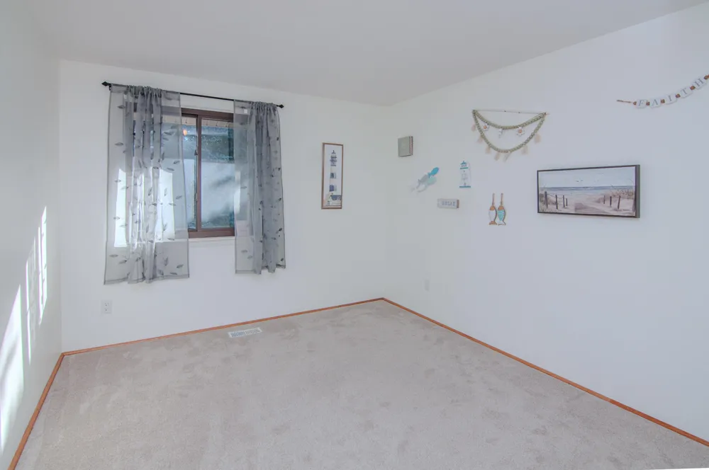 1325 Chartwell Carriage Way S East Lansing City, MI 48823