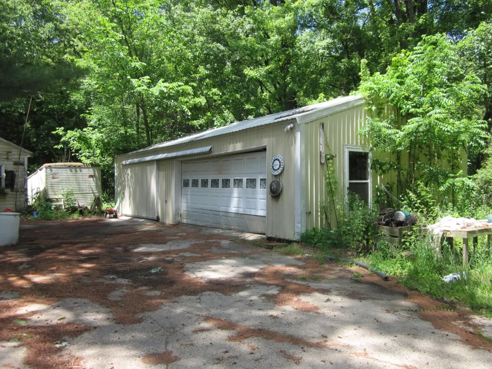 18810 49th Street Columbia Township, MI 49056