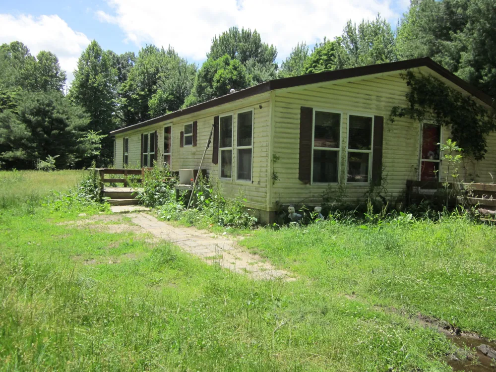 18810 49th Street Columbia Township, MI 49056