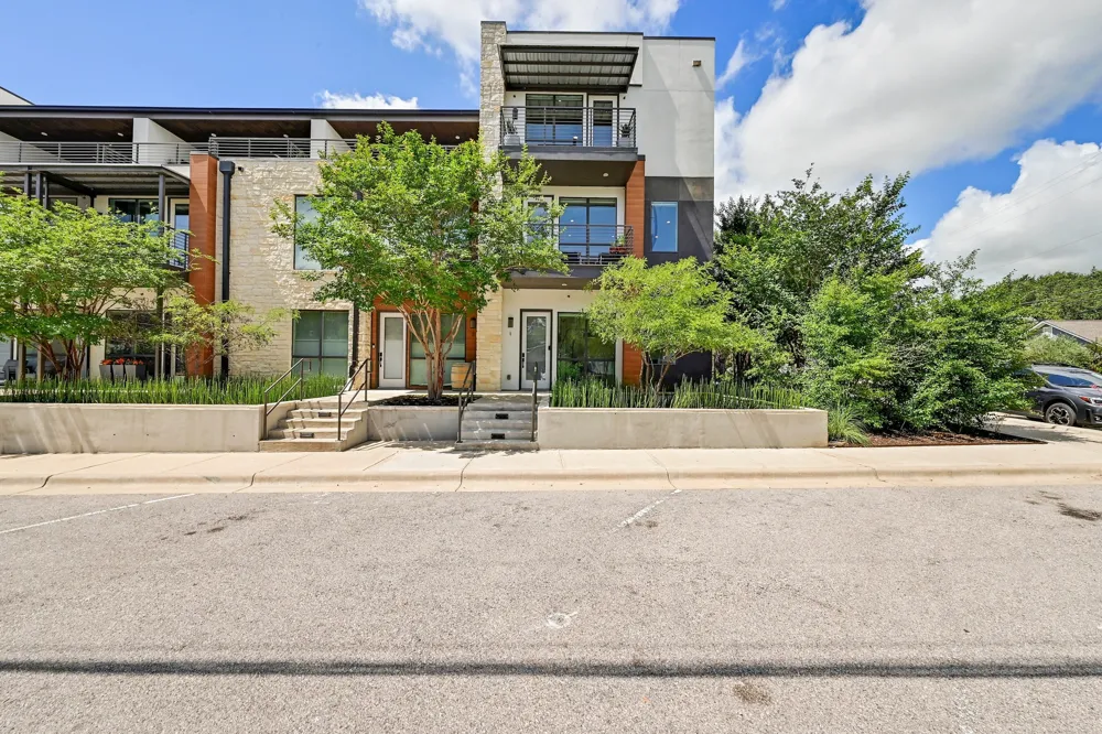 2003 Wilson Street #1 Austin, TX 78704