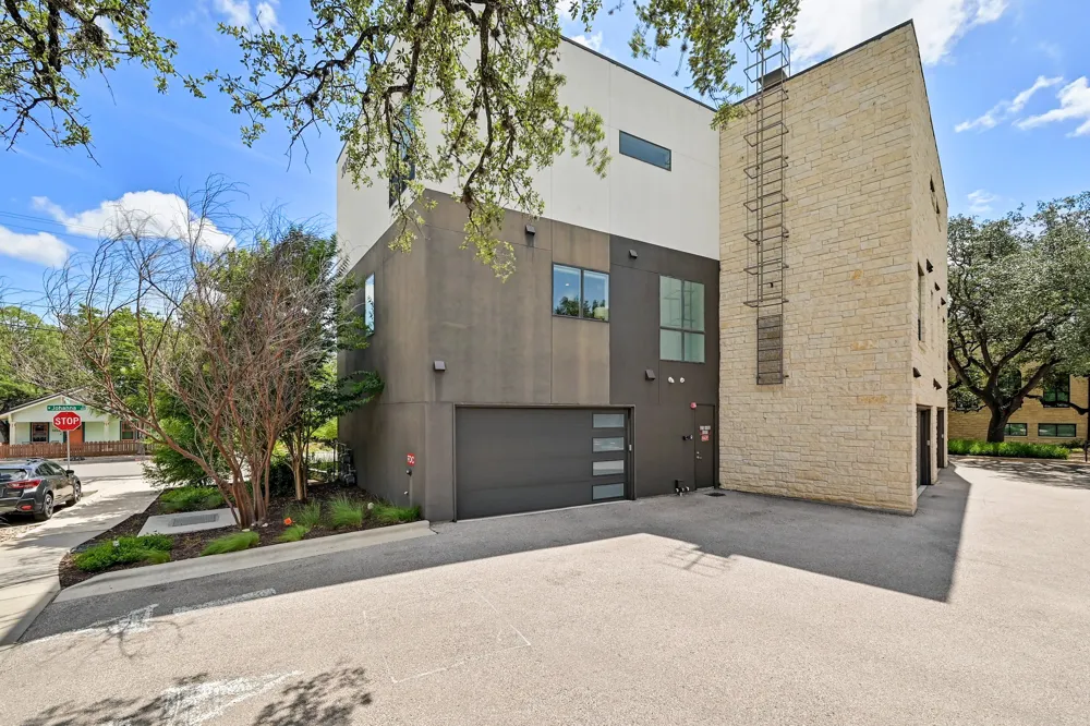 2003 Wilson Street #1 Austin, TX 78704
