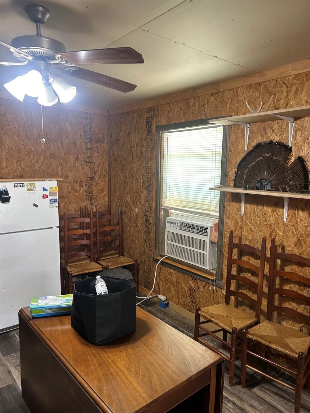 3175 clater powell Aquilla, TX 76705