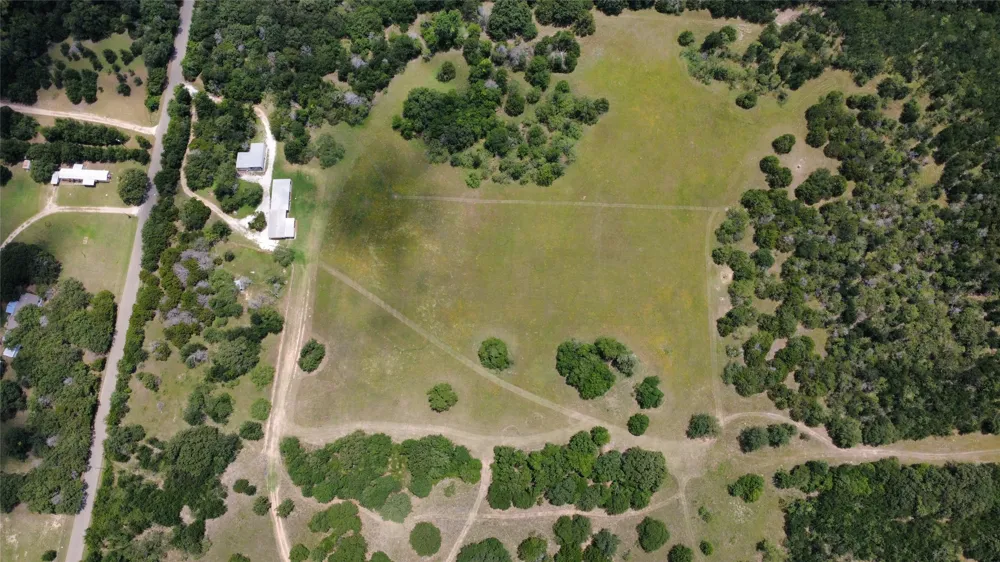 3175 clater powell Aquilla, TX 76705