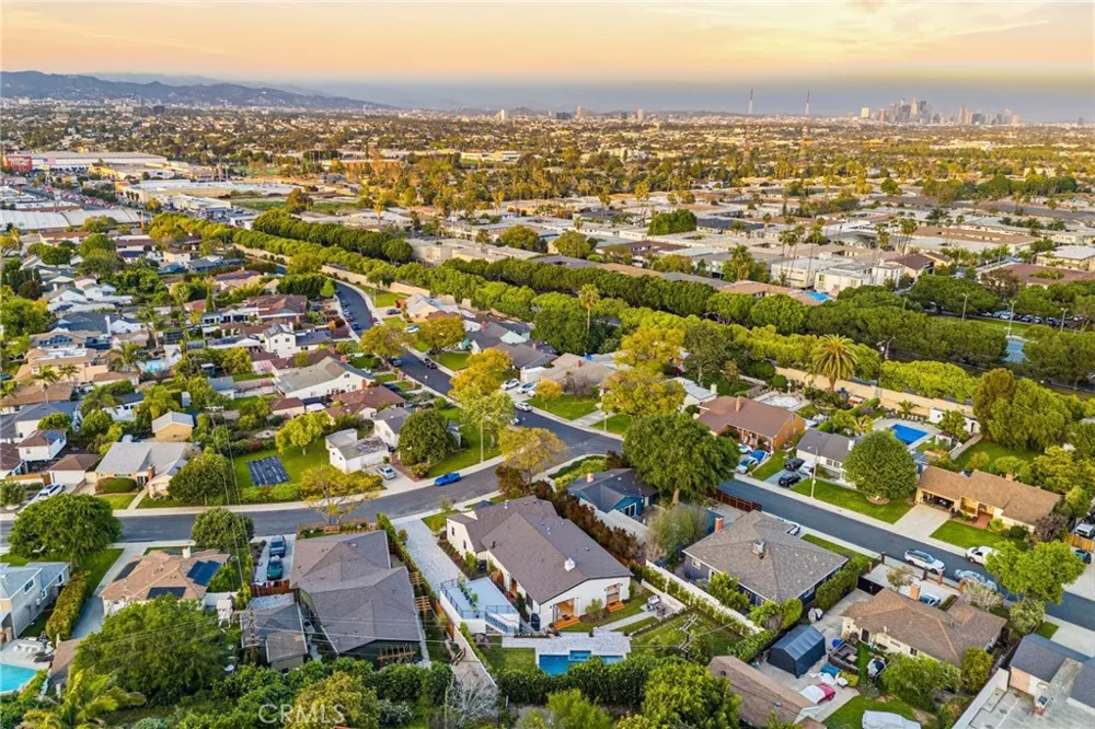 5110 Orange Los Angeles, CA 90008