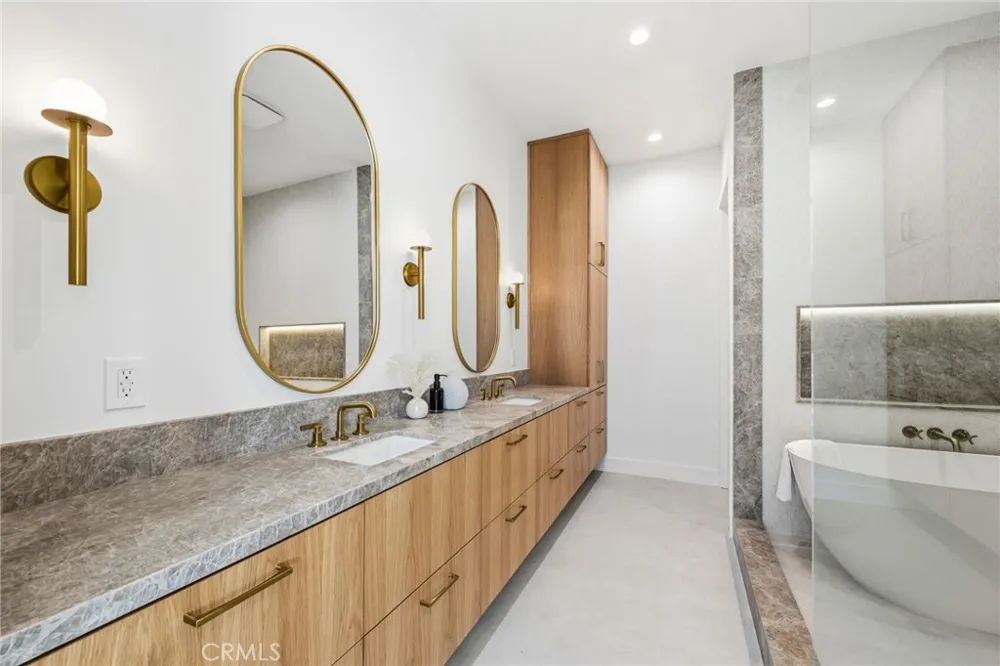 5110 Orange Los Angeles, CA 90008