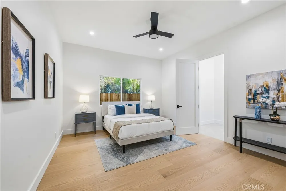 5110 Orange Los Angeles, CA 90008
