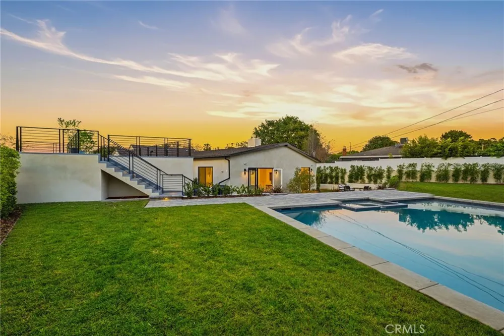 5110 Orange Los Angeles, CA 90008