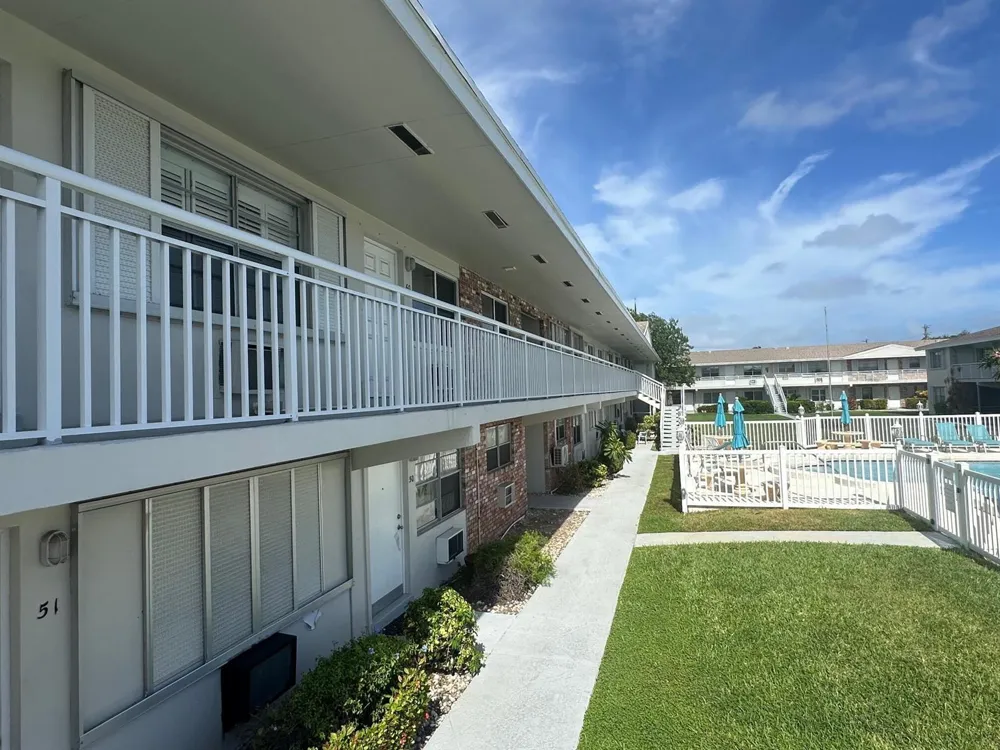 3850 NE 21st Way #41 Lighthouse Point, FL 33064