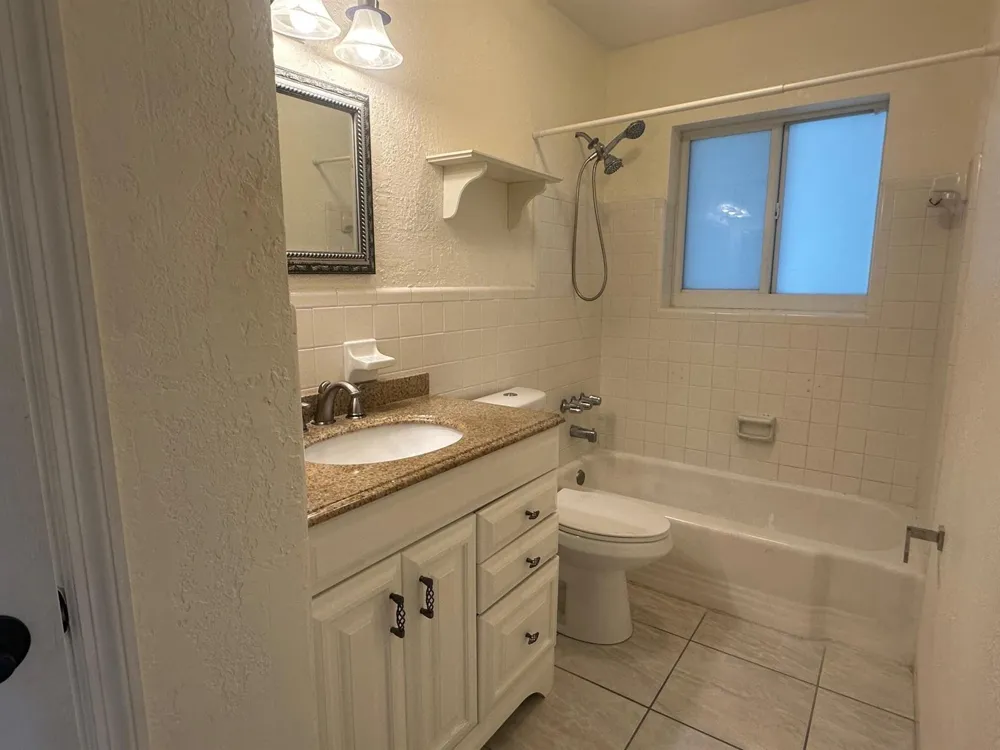 3850 NE 21st Way #41 Lighthouse Point, FL 33064