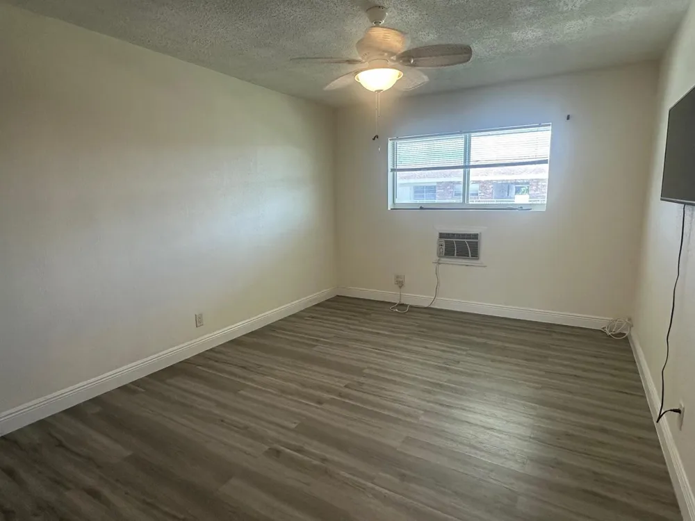 3850 NE 21st Way #41 Lighthouse Point, FL 33064