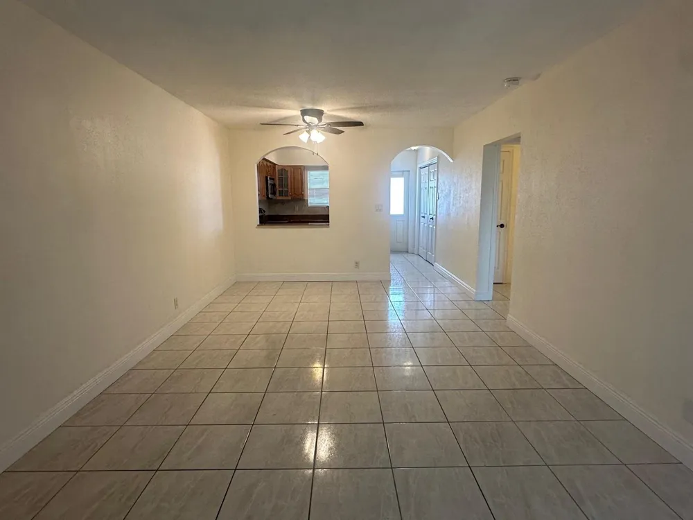 3850 NE 21st Way #41 Lighthouse Point, FL 33064