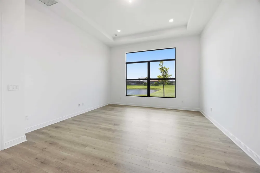 5627 Saint Armands Way Westlake, FL 33470