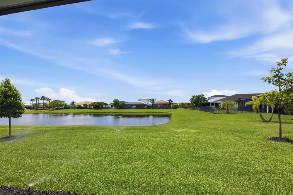 5627 Saint Armands Way Westlake, FL 33470