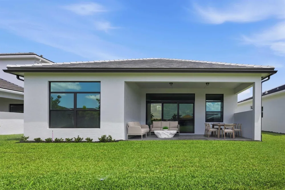 5627 Saint Armands Way Westlake, FL 33470