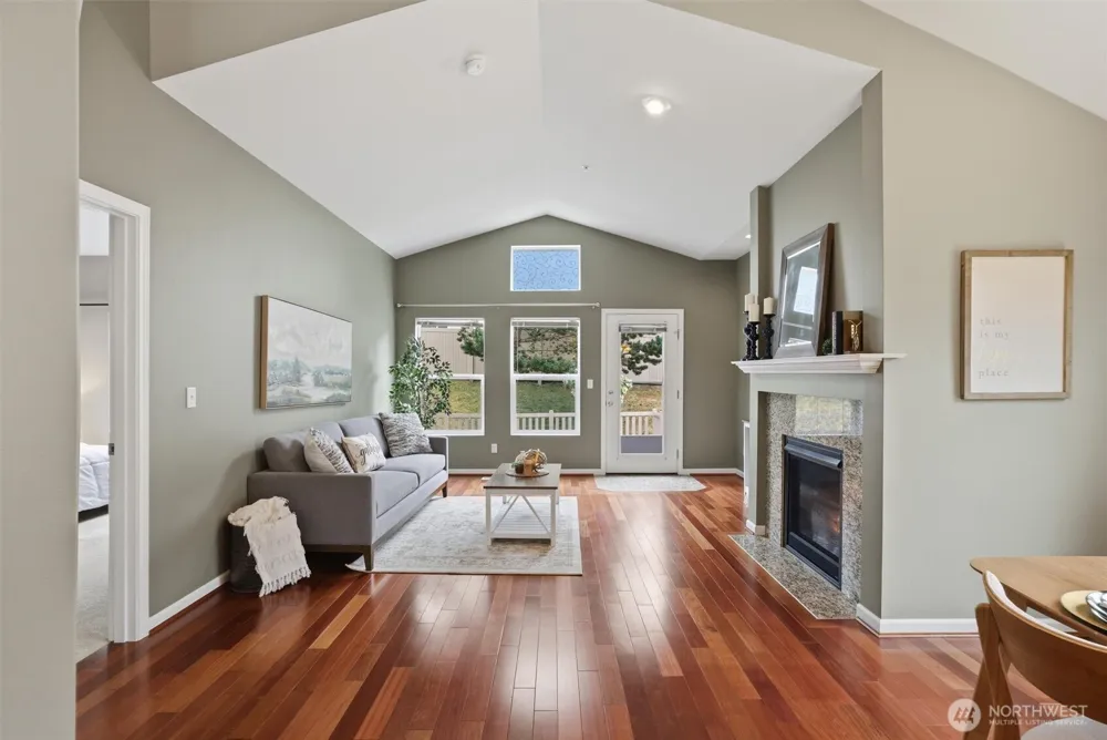 2514 85th Drive NE #C4 Lake Stevens, WA 98258