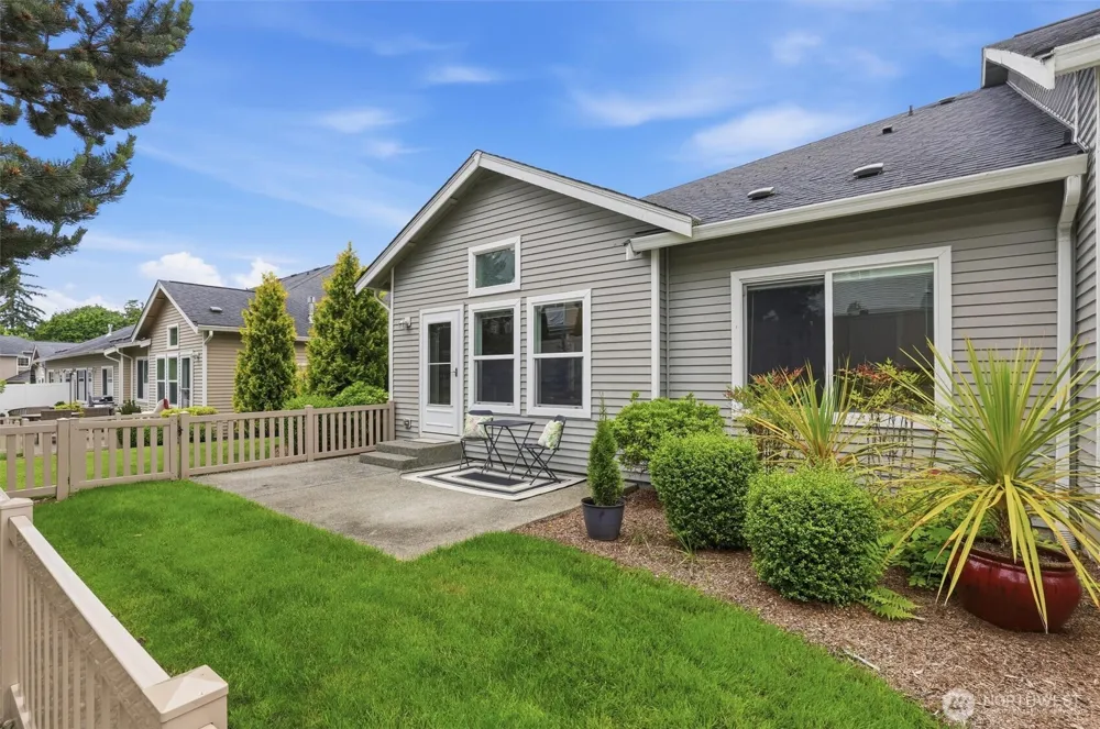 2514 85th Drive NE #C4 Lake Stevens, WA 98258