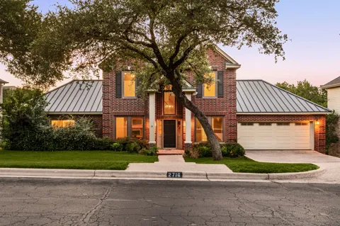2716 Bartons Bluff Lane