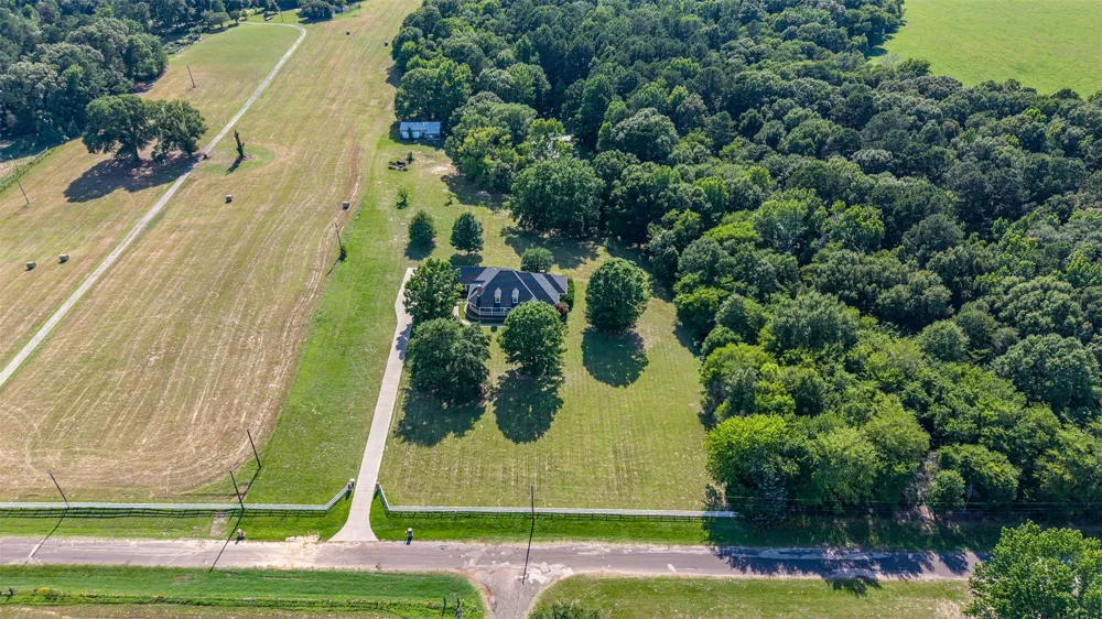 20388 County Road 150 Flint, TX 75762