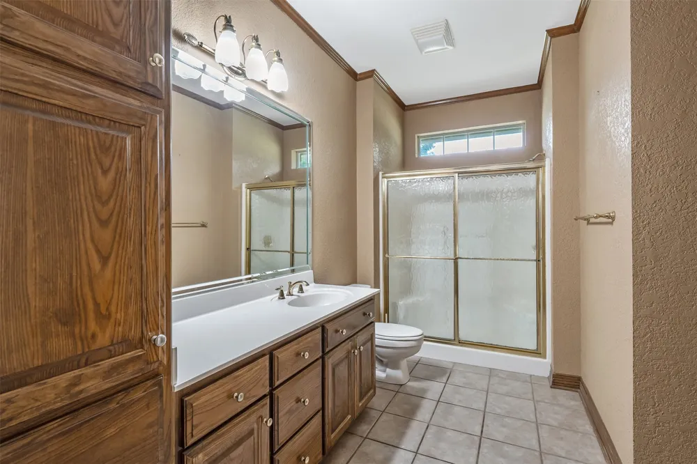 20388 County Road 150 Flint, TX 75762