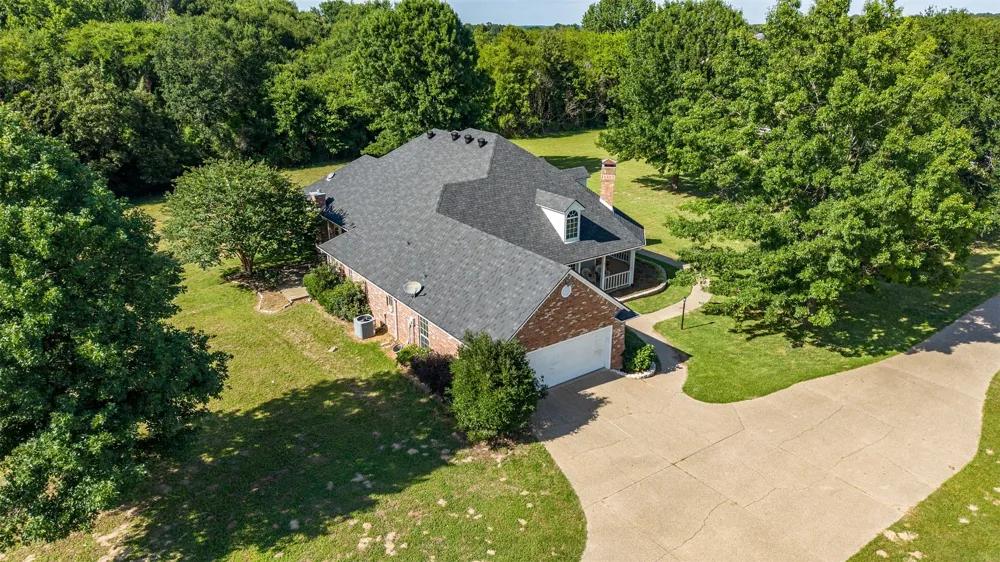 20388 County Road 150 Flint, TX 75762