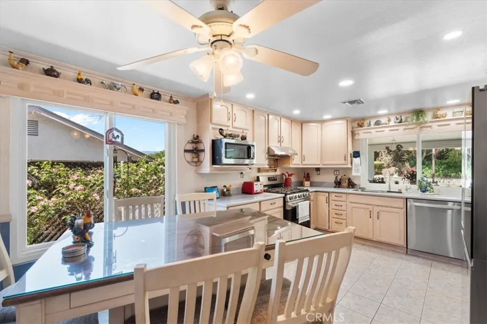 11563 Pecan Loma Linda, CA 92354