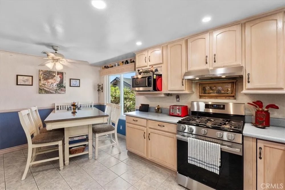 11563 Pecan Loma Linda, CA 92354