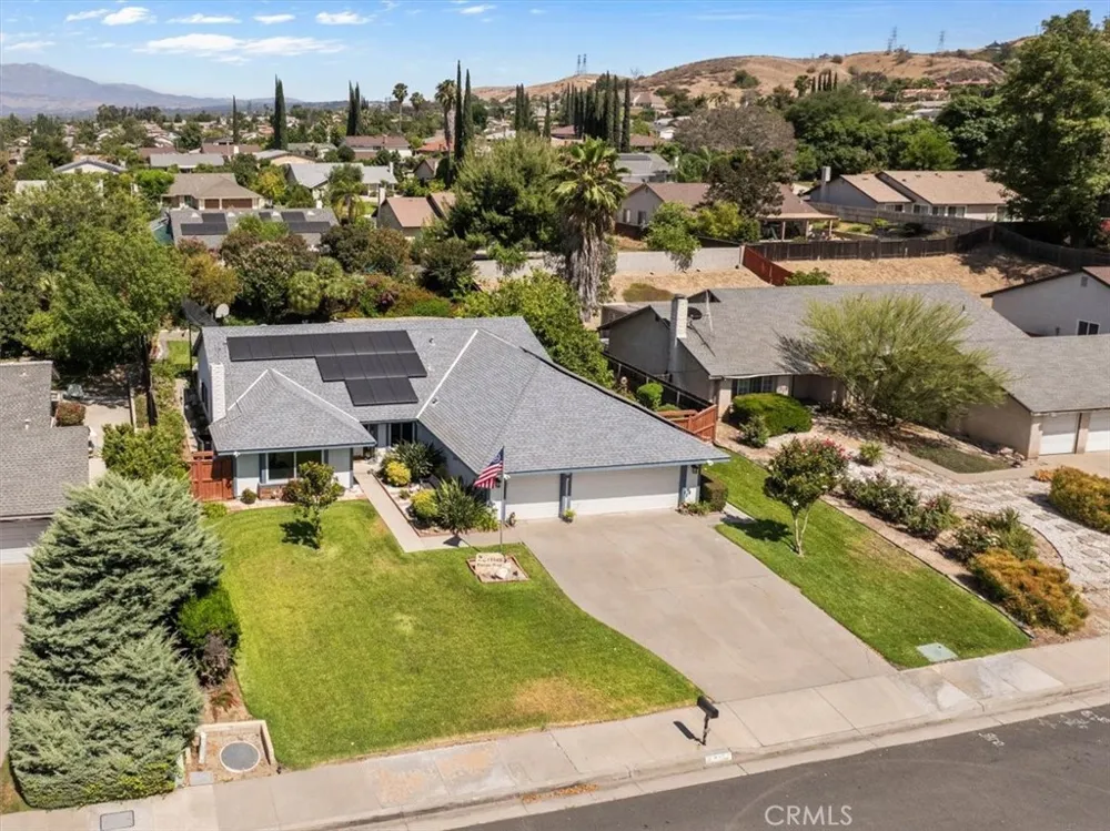 11563 Pecan Loma Linda, CA 92354